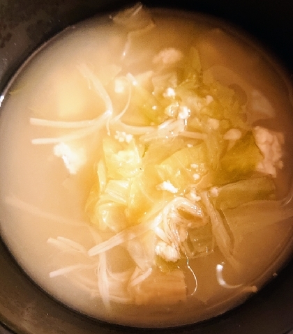 えのきキャベツ豆腐の味噌汁