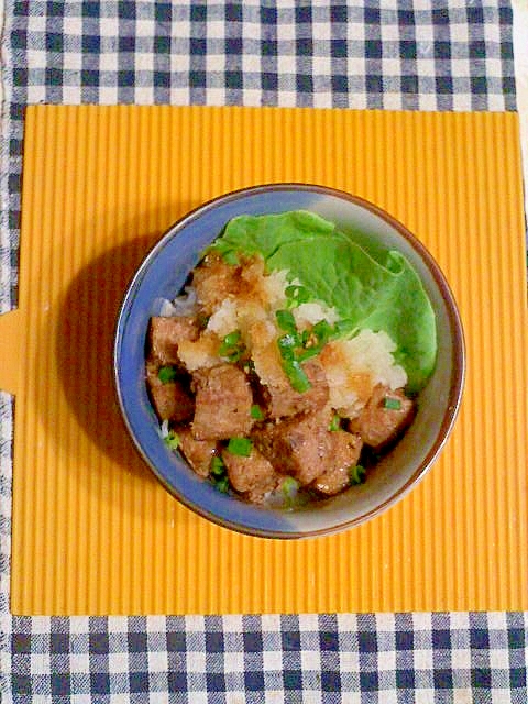 サイコロステーキ丼♪