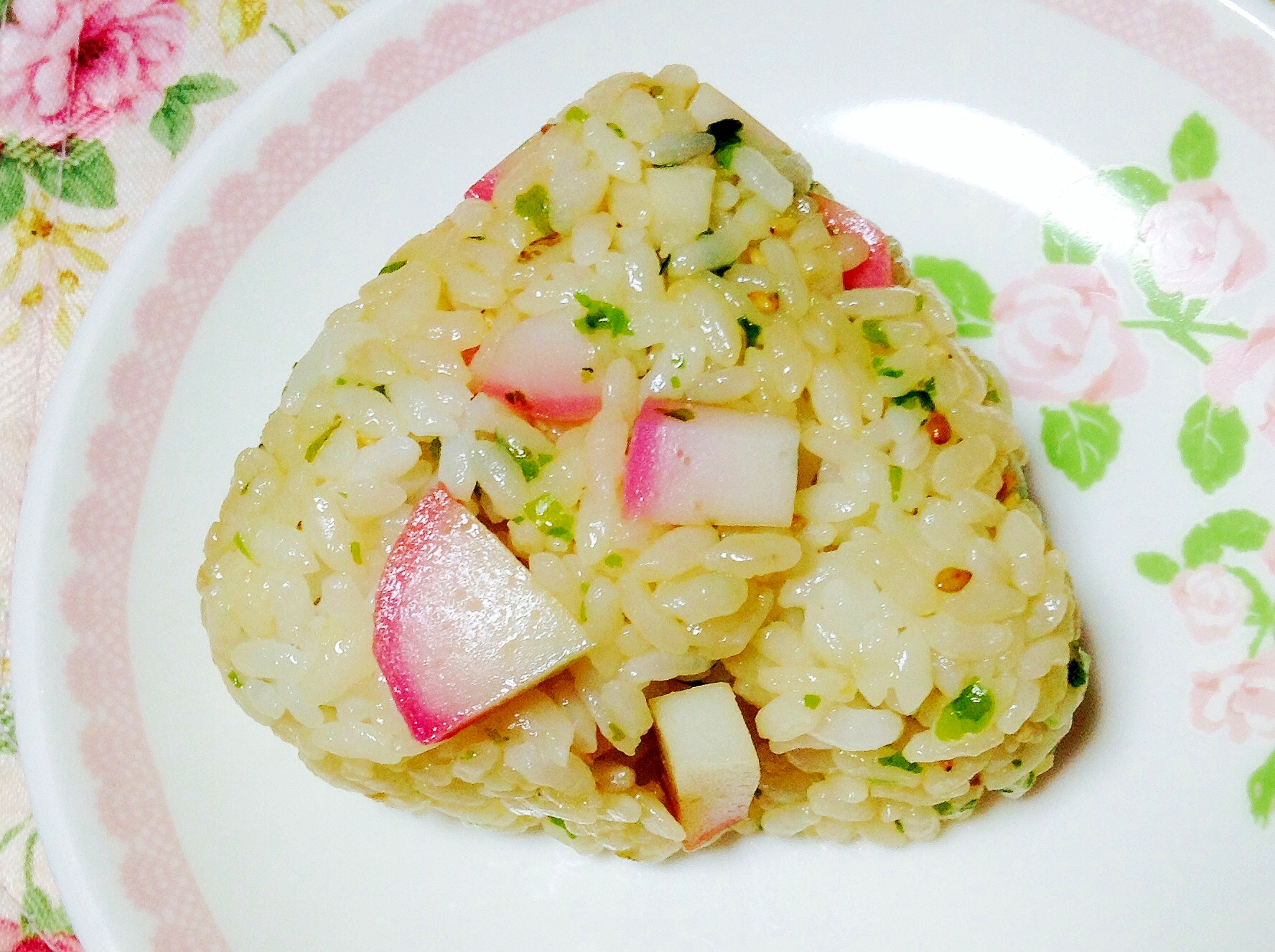 蒲鉾❤︎青海苔❤︎胡麻❤︎麺つゆおにぎり