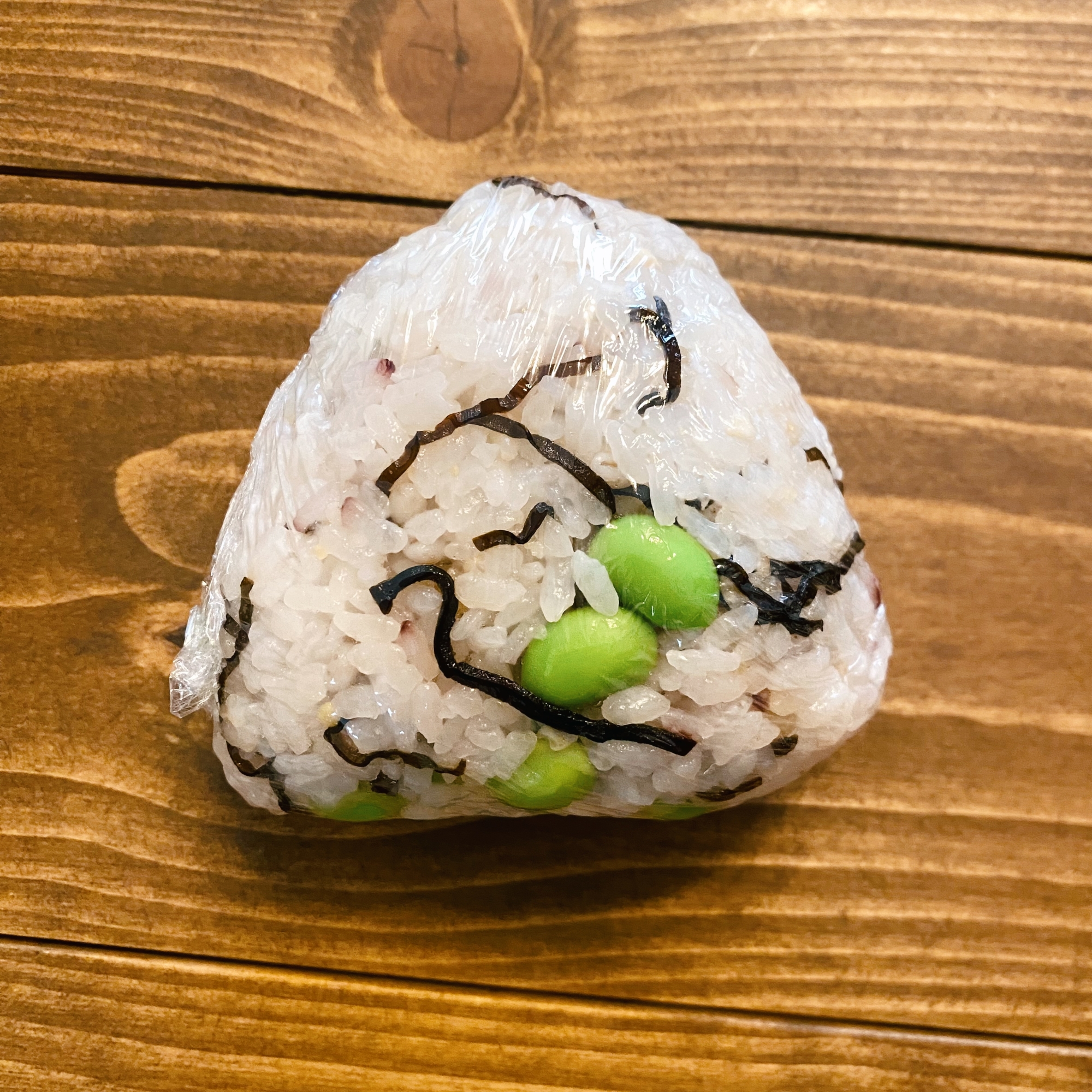 ꕥ枝豆と塩昆布のおにぎりꕥ