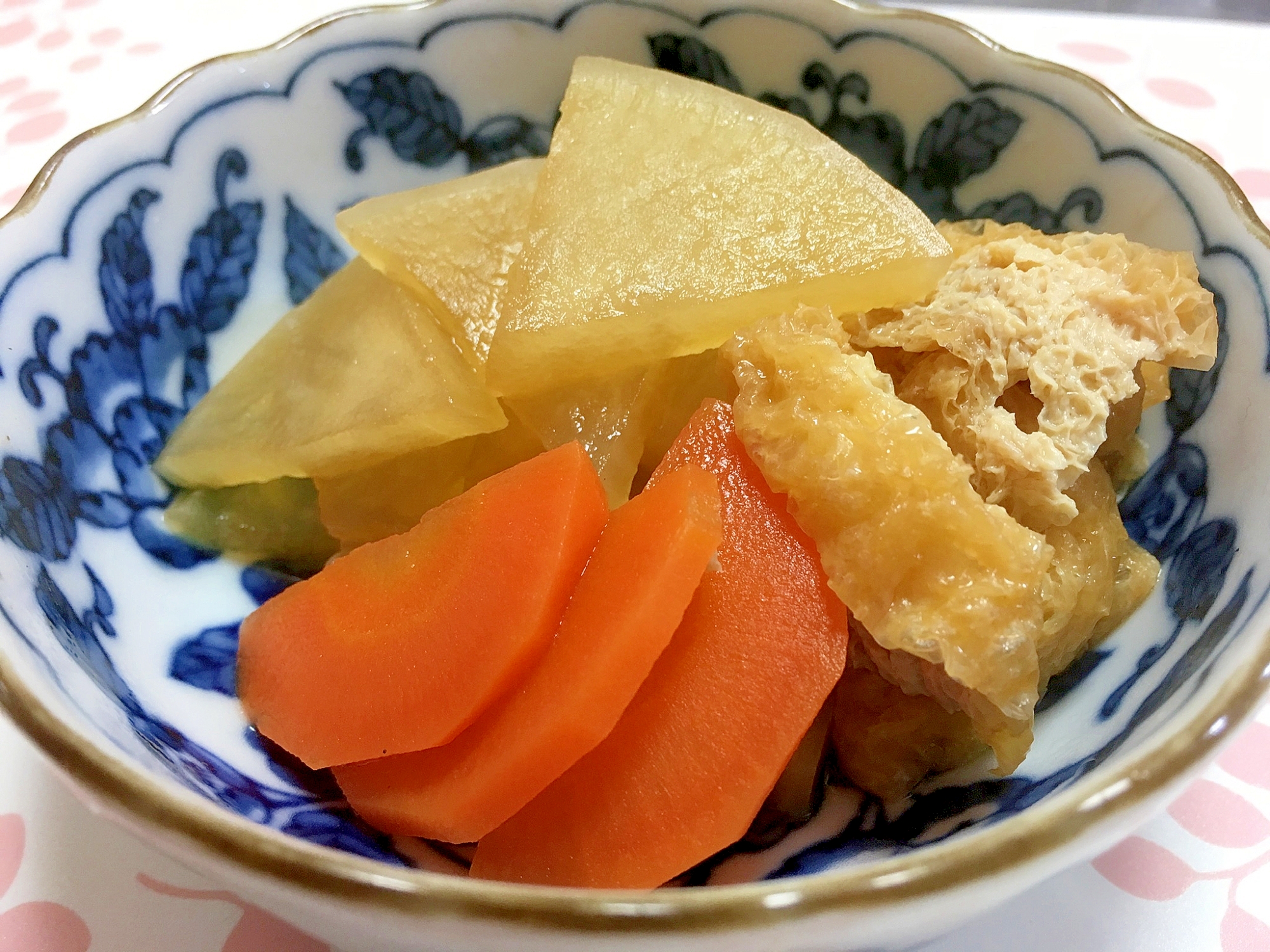 大根 人参 油揚げの煮物