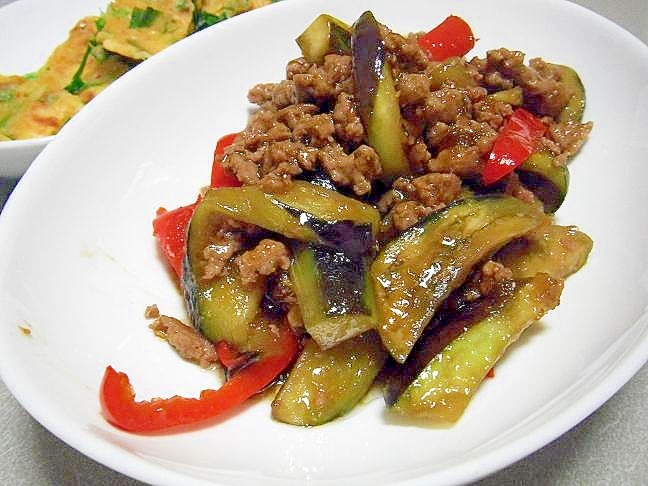 辛くない♪ナスとパプリカと挽き肉の麻婆茄子風♪