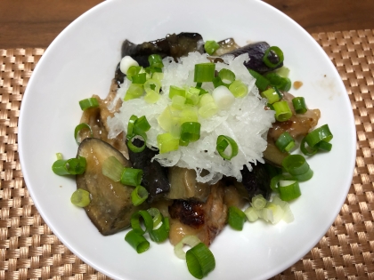 鶏もも肉と茄子のおろしポン酢。