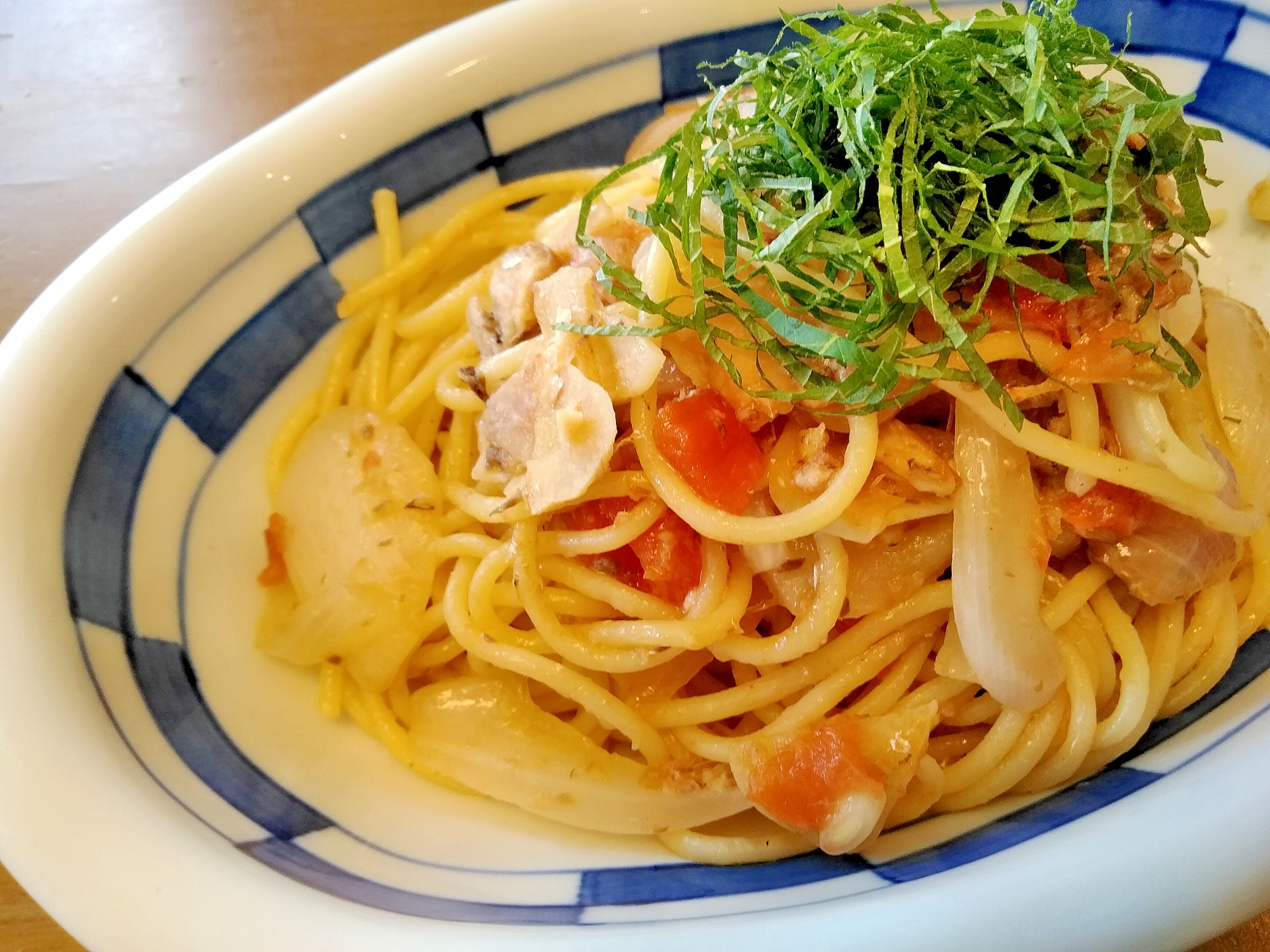 オイルサーディンと玉葱のパスタ