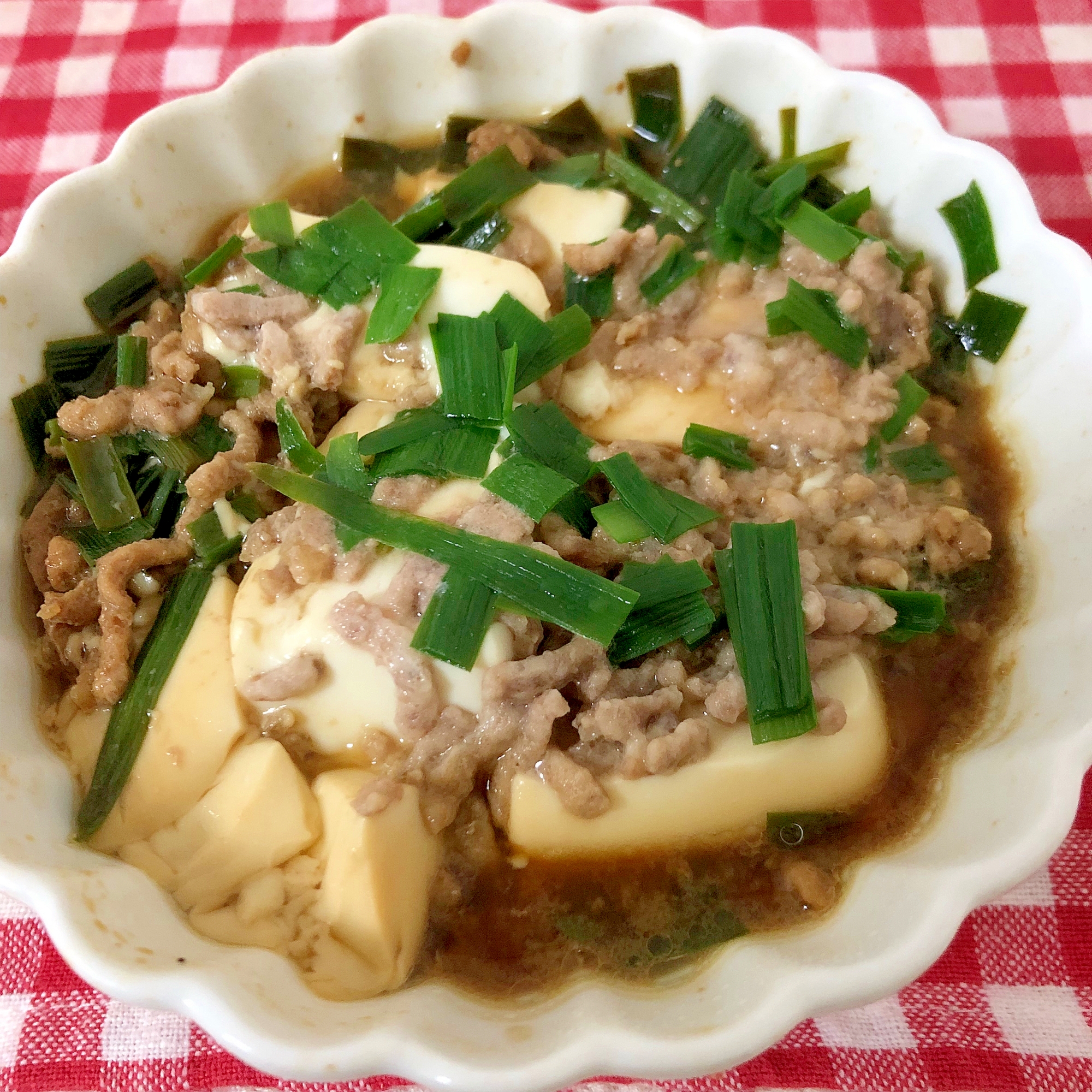 ニラとひき肉と豆腐の煮込み☆