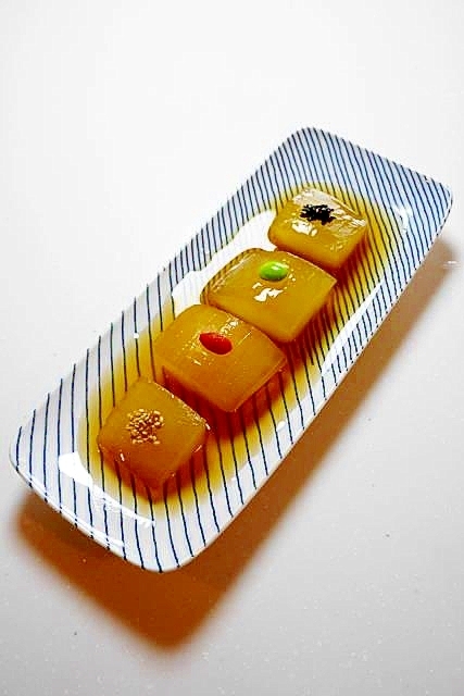 シンプルだからこそ素材の旨味が引き立つ！冬瓜の煮物