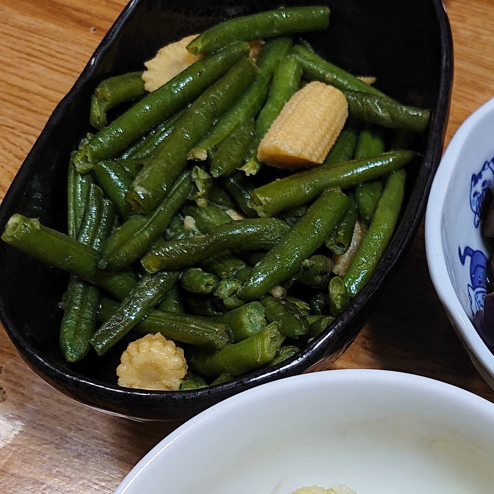 副菜: インゲンとヤングコーンのバター炒め