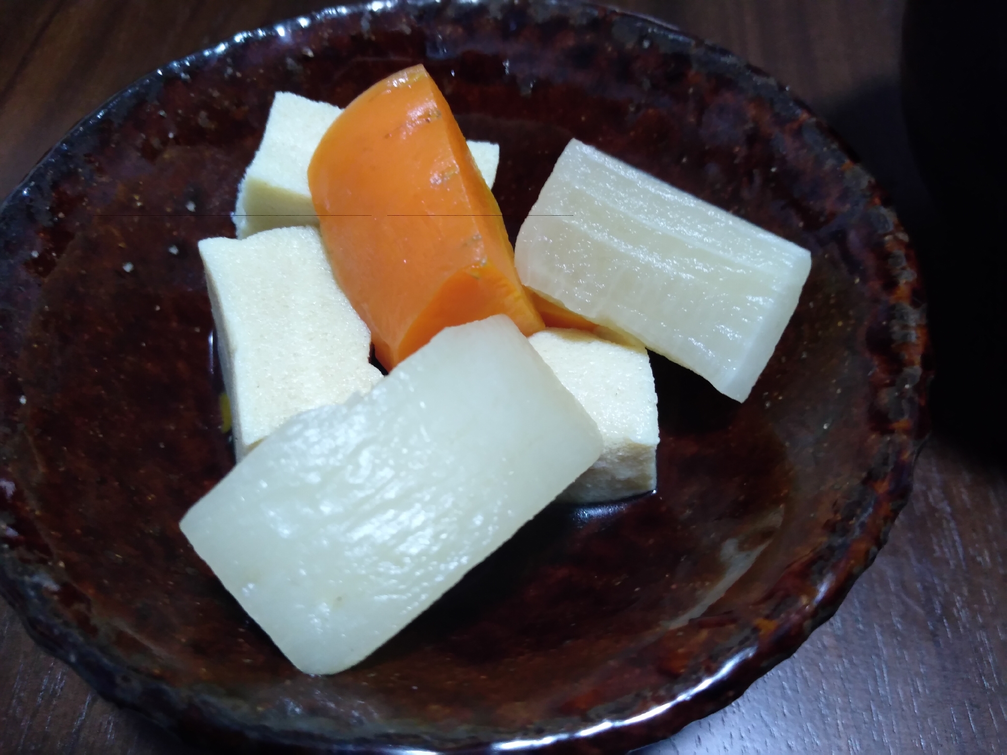 高野豆腐と根菜の煮物