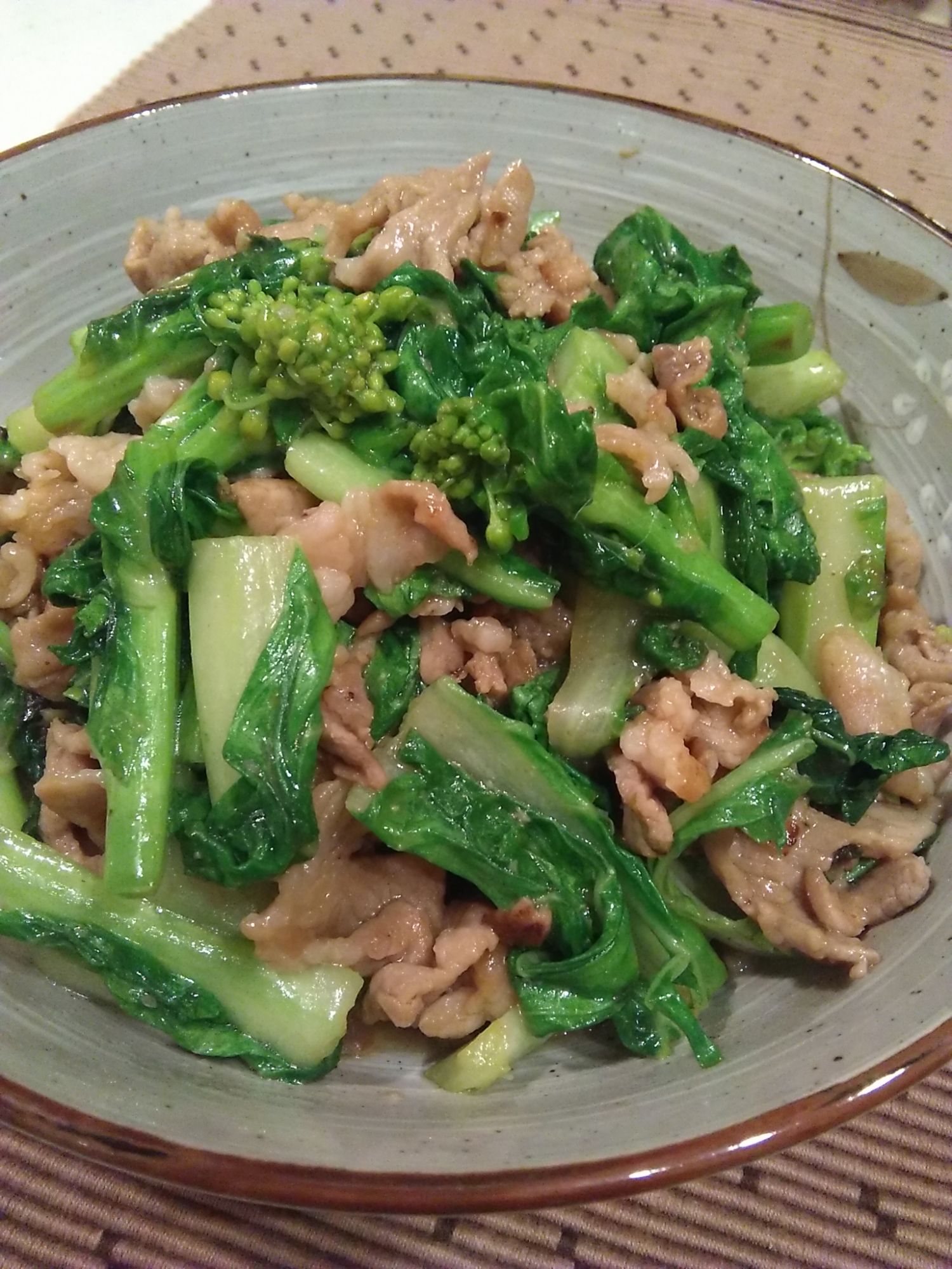 白菜の菜花と豚肉の炒め物♪