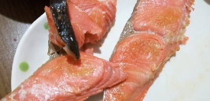 鮭のにんにく醤油麹焼き