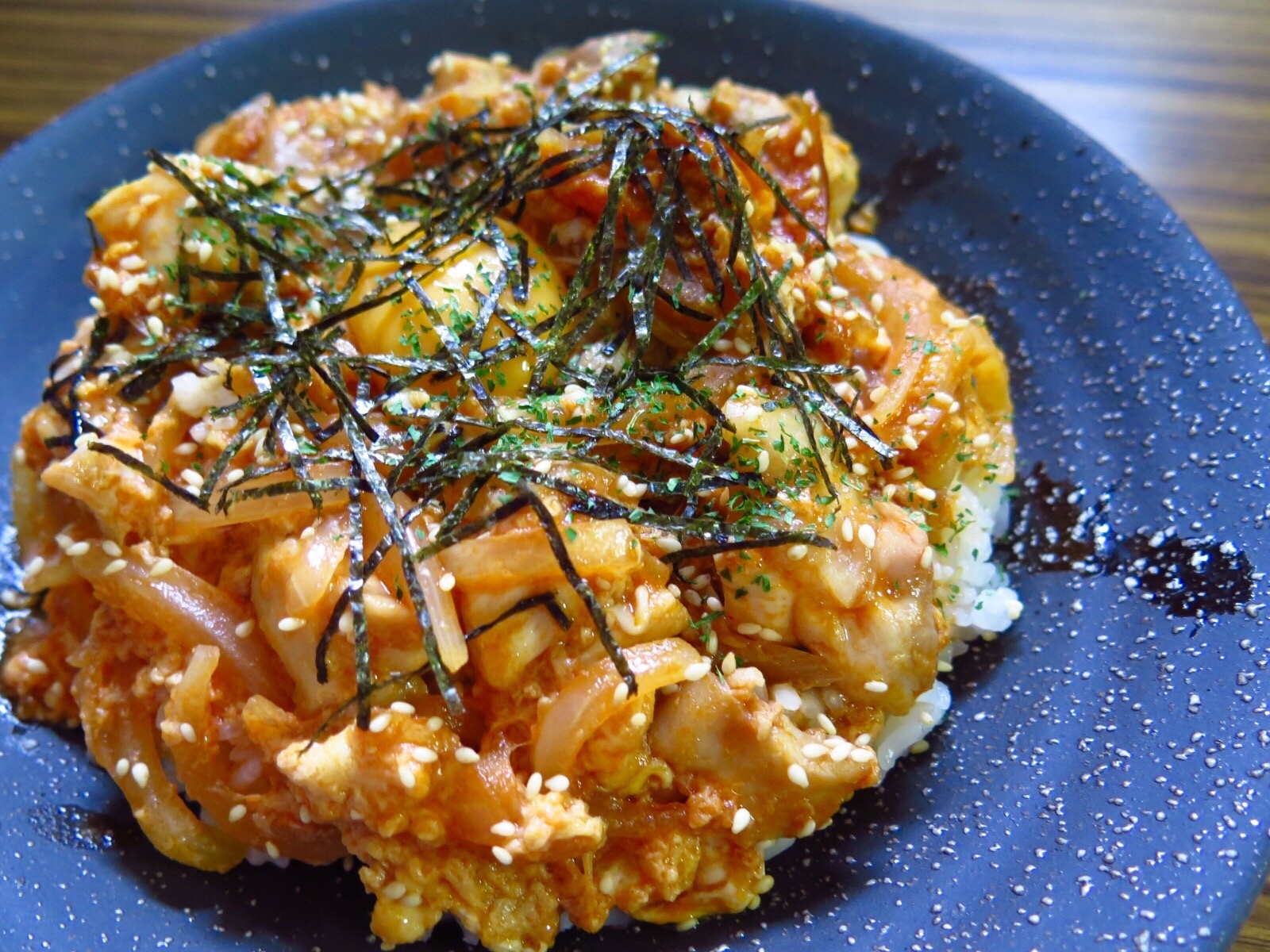 鶏モモの洋風生姜焼き親子丼