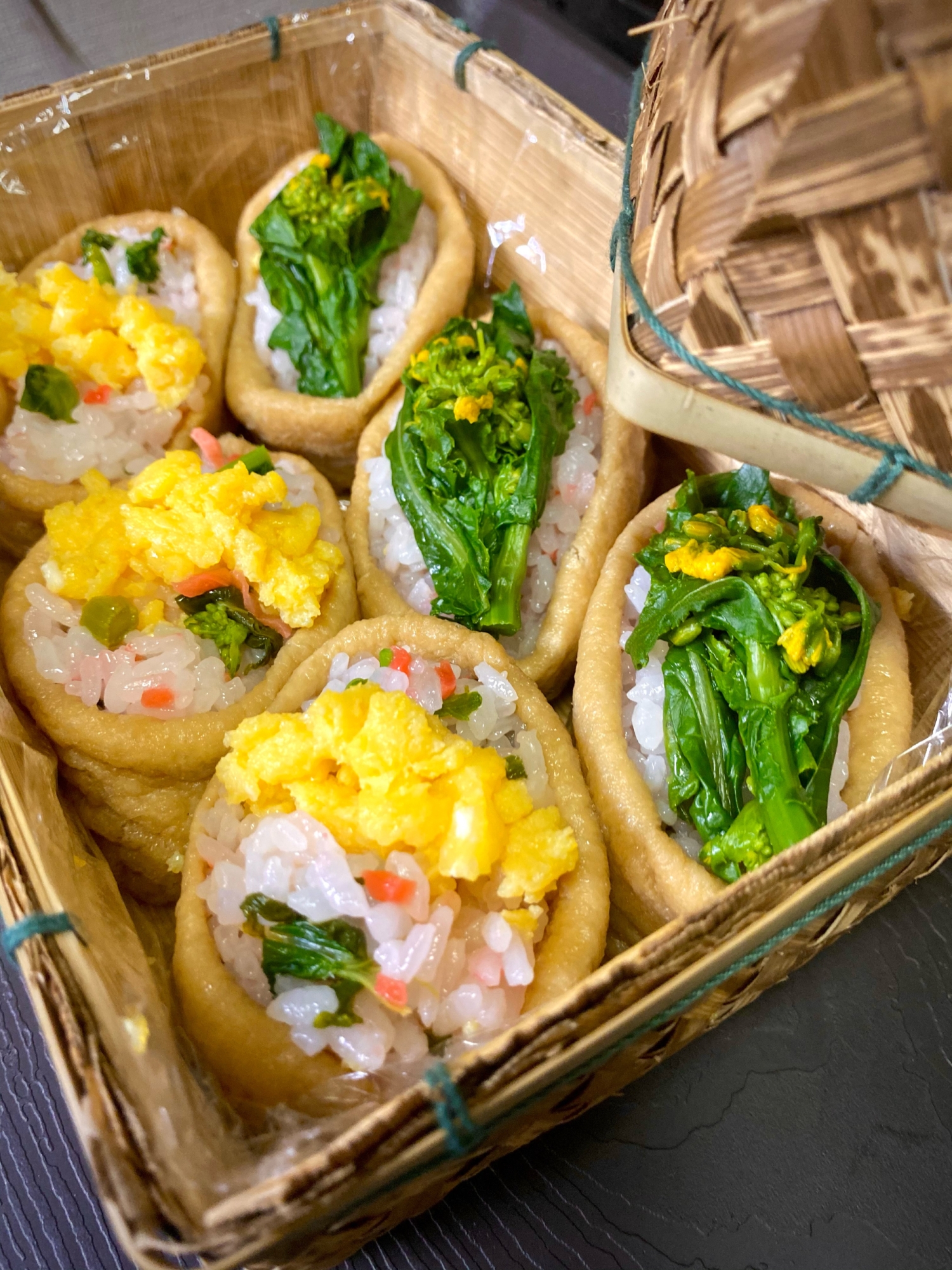 春のお弁当 菜の花のいなり寿司 レシピ 作り方 By おくぅ 楽天レシピ