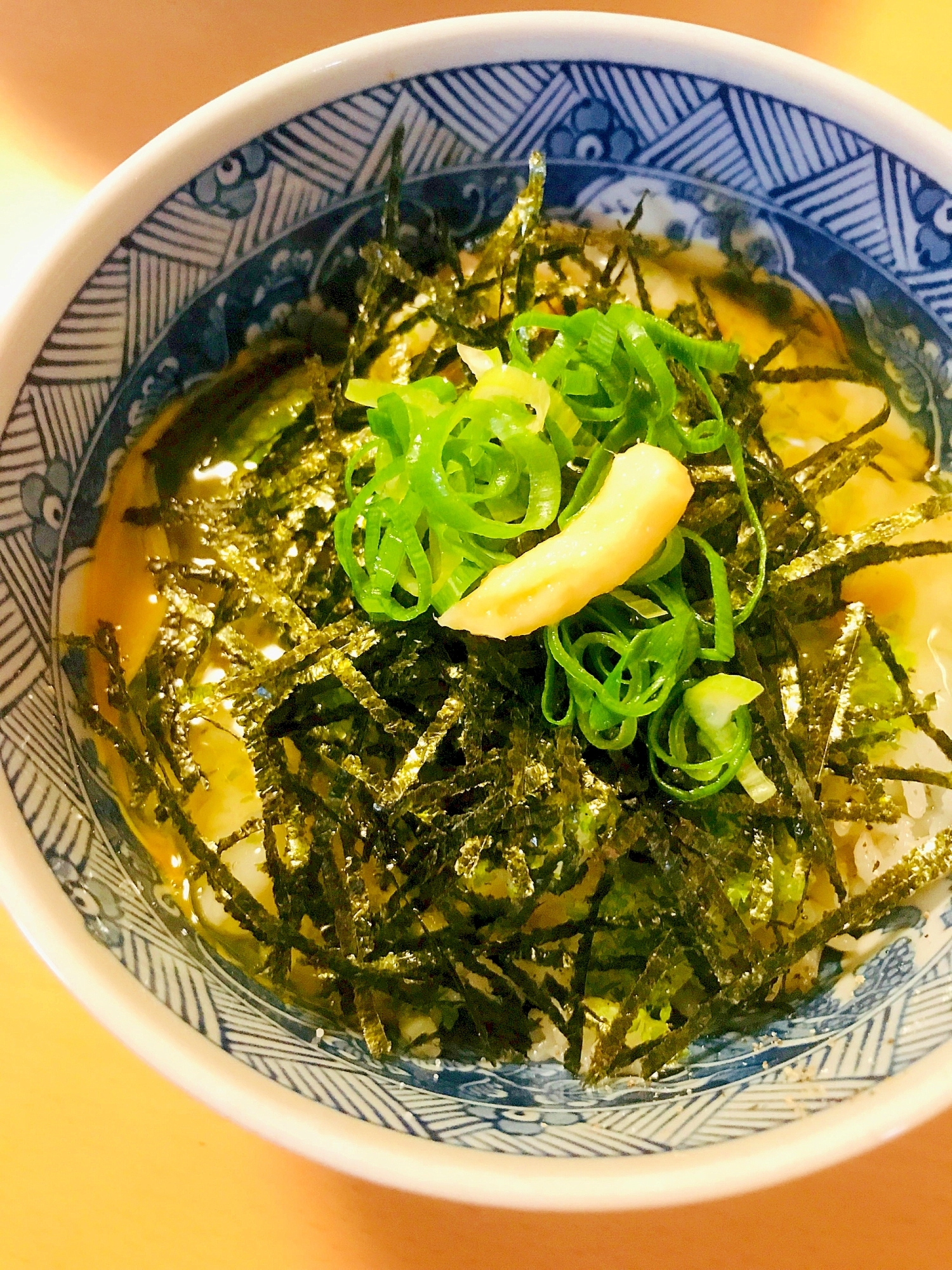 海苔と生姜のたまごごはん●しょう油とめんつゆベース