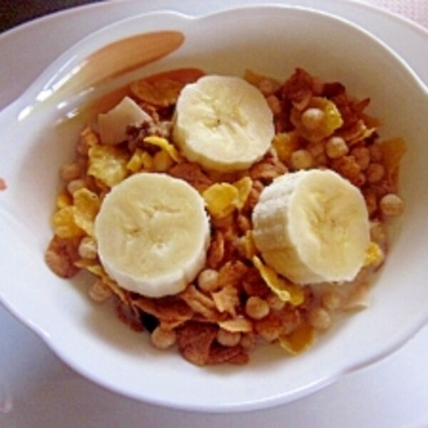 ダイエッターの朝食に グラノーラとバナナ豆乳 レシピ 作り方 By アルプスの乙女 楽天レシピ ダイエッターの朝食に グラノーラとバナナ豆乳 レシピ 作り方 By アルプスの乙女 楽天レシピ