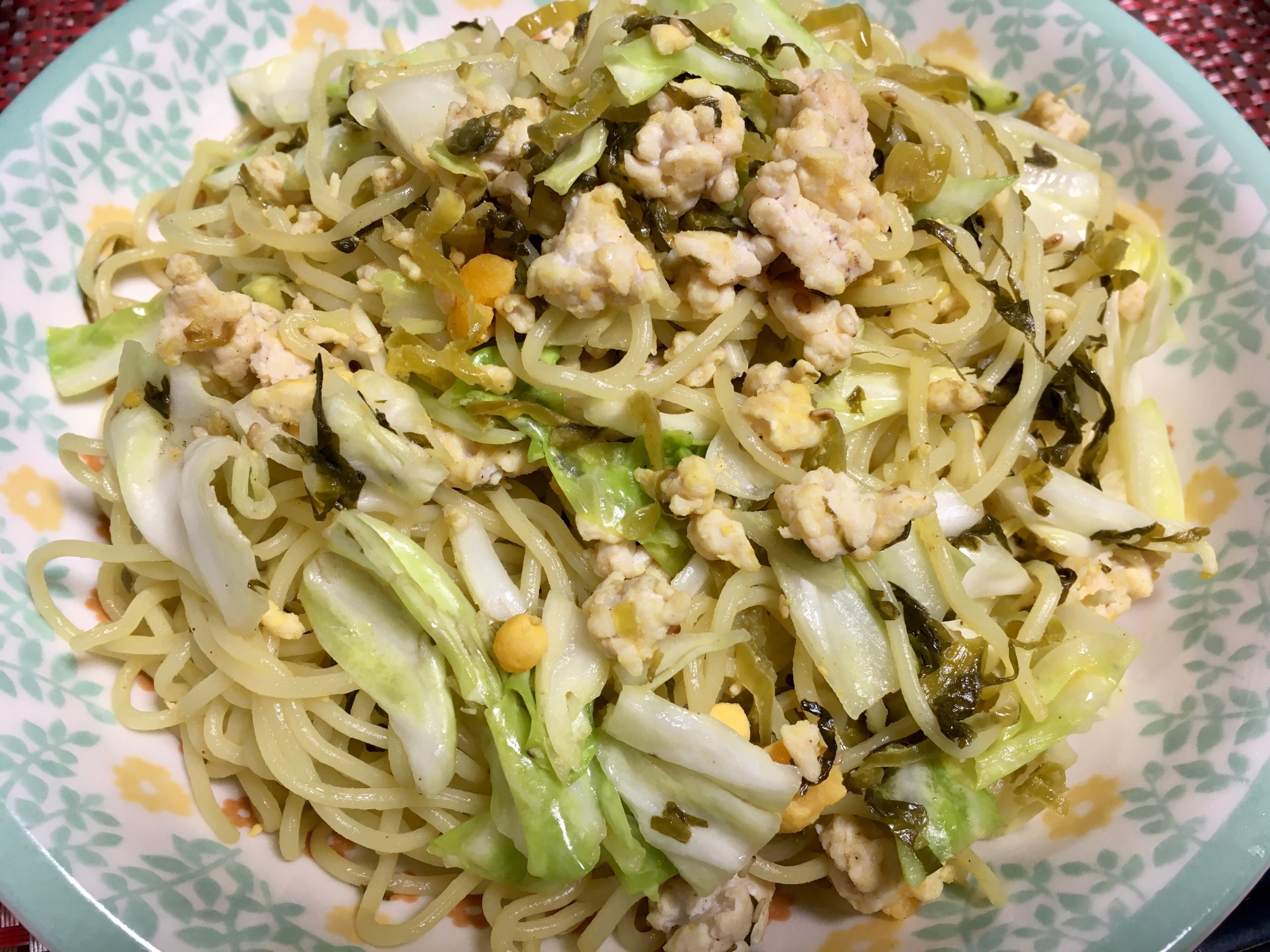鶏ひき肉と高菜の塩焼きそば★