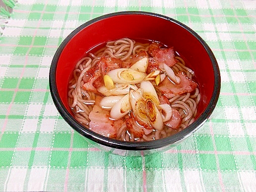 ベーコンと白ねぎのお蕎麦