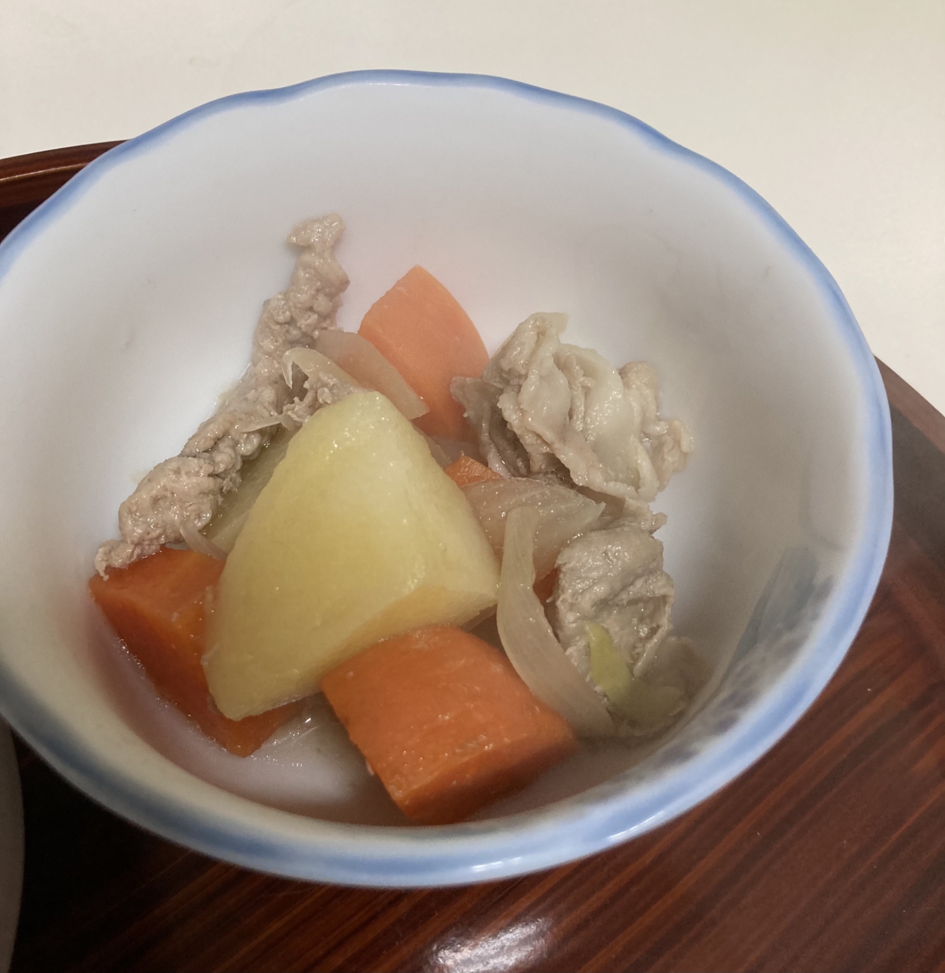 肉じゃがの塩麹煮込み