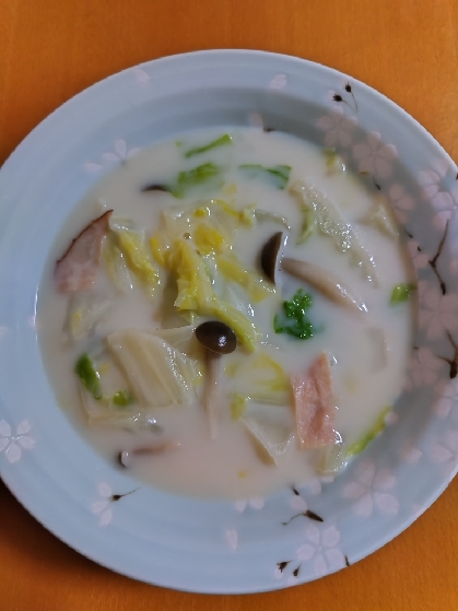 とろ～り濃厚❤白菜とベーコンのクリーム煮