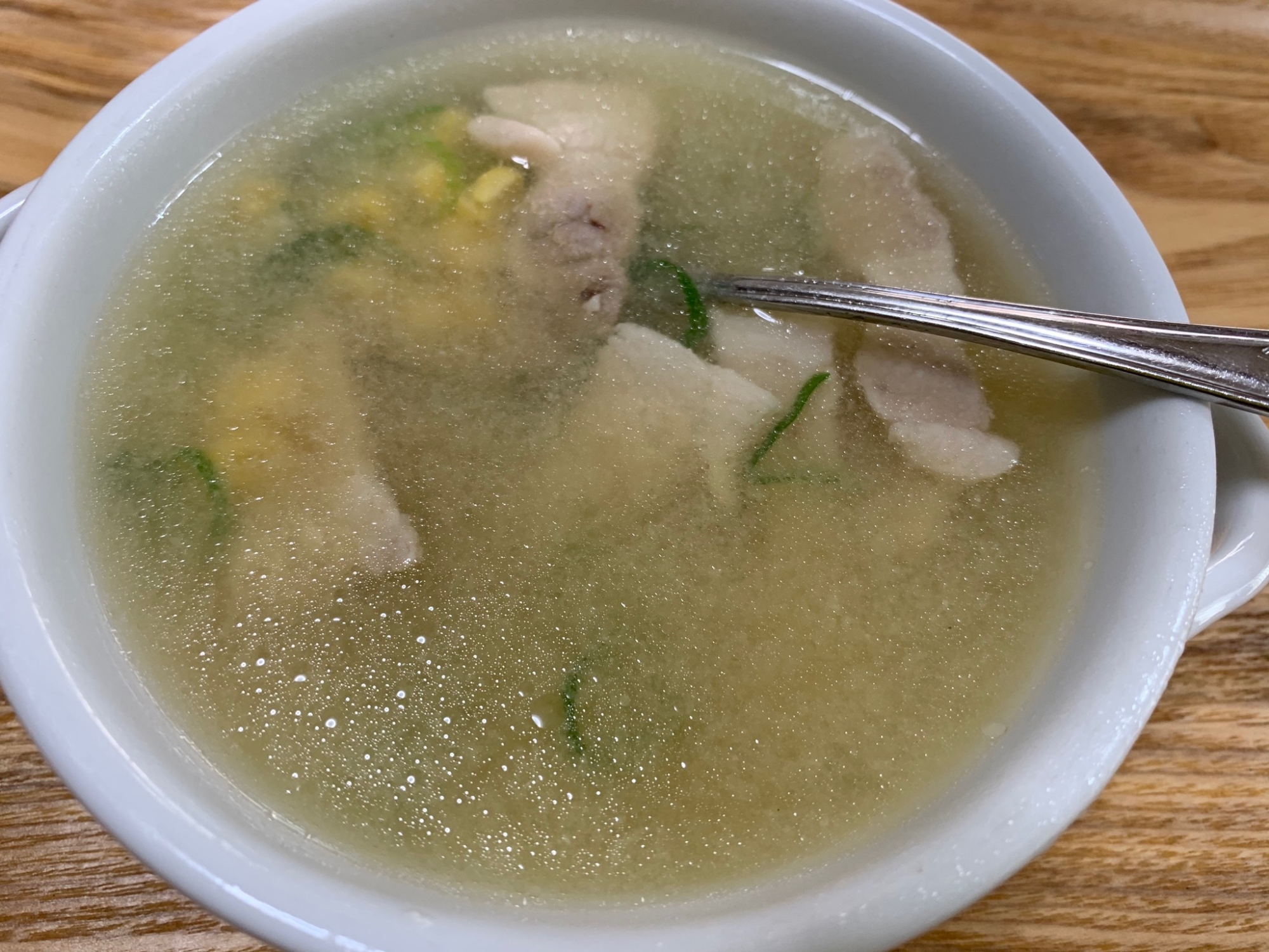 豚バラとコーンの味噌スープ