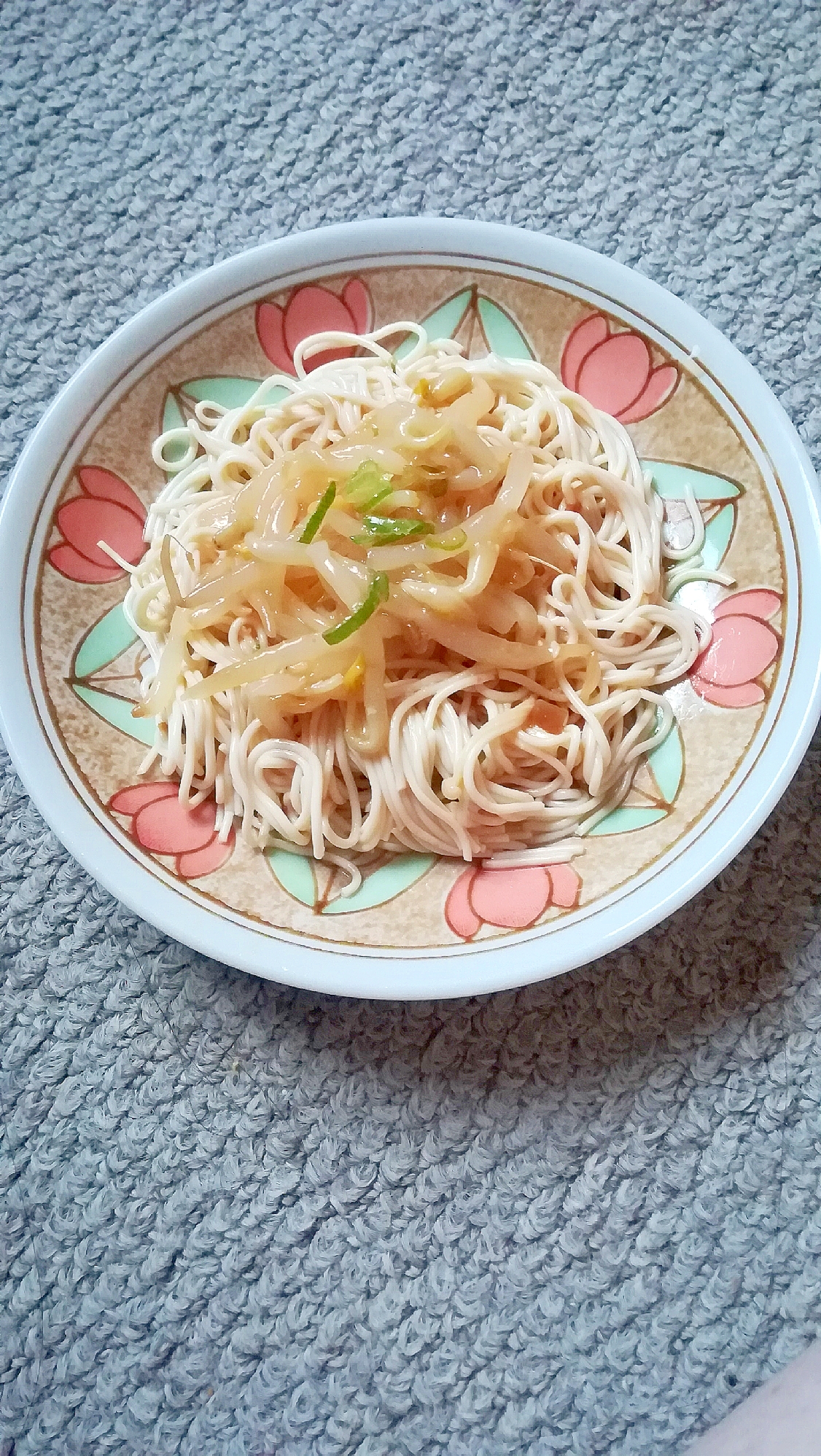 ヘルシー★もやしナムルのぶっかけ豆腐そうめん