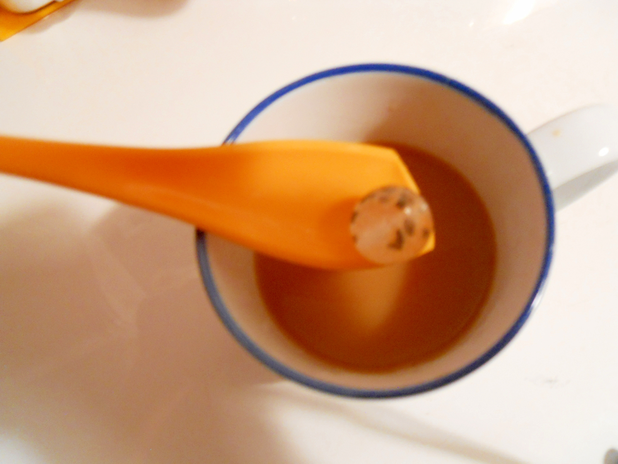 塩飴＆緑茶でカフェオレ
