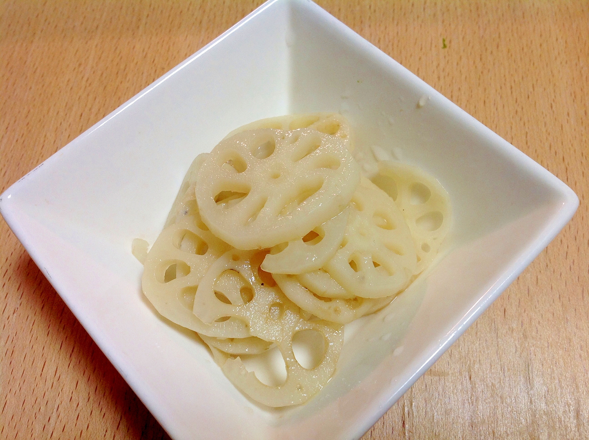 レンジで簡単！れんこんの酢の物♪