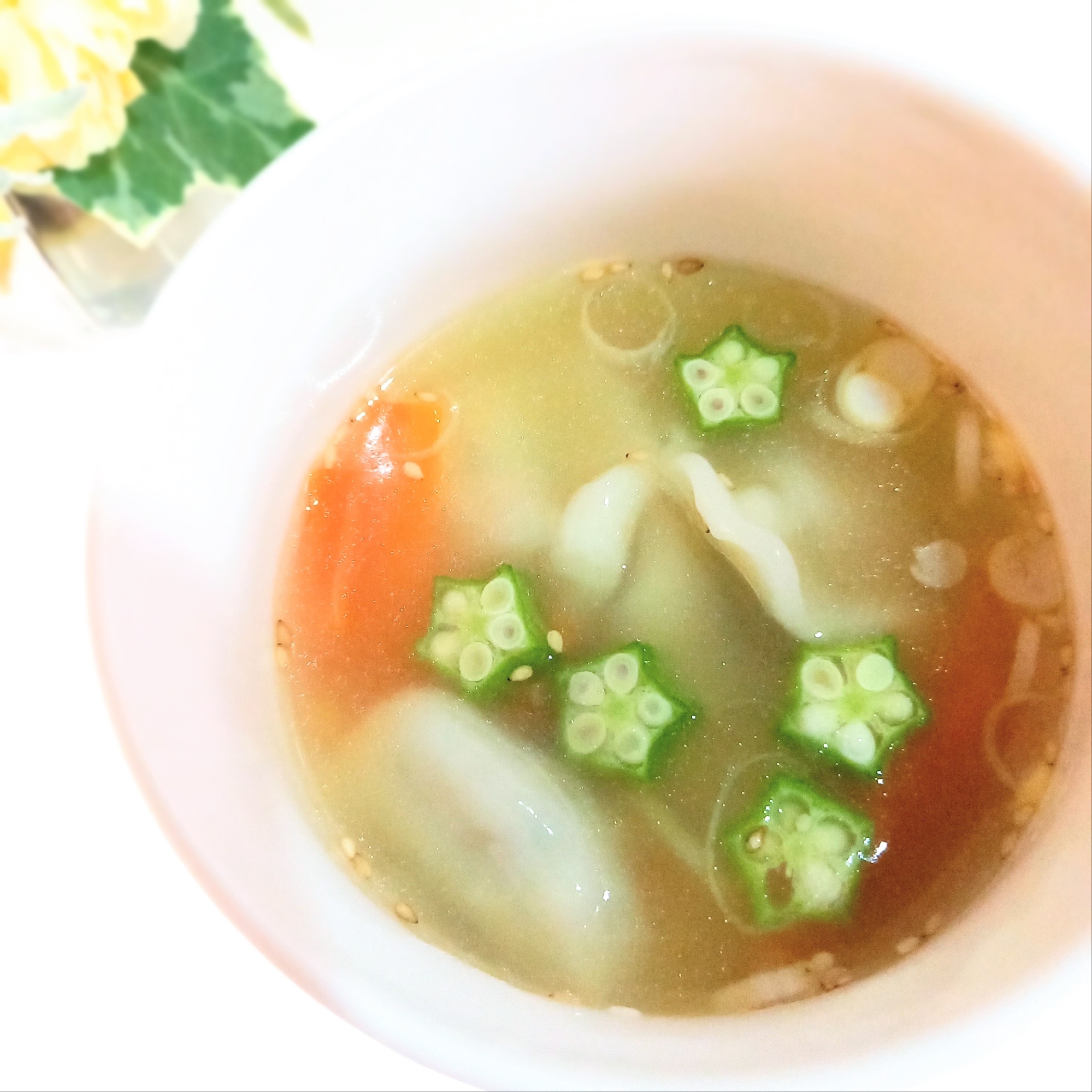 オクラが可愛い♡とろぷる水餃子スープꕤ୭*