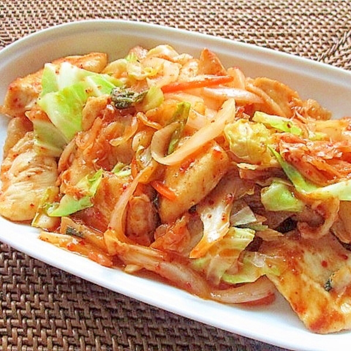 簡単 節約おかず 鶏むね肉と野菜のキムチ炒め レシピ 作り方 By はぁぽじ 楽天レシピ