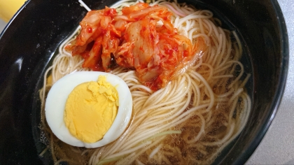 そうめんがまさかの極細中華麺！醤油ラーメン