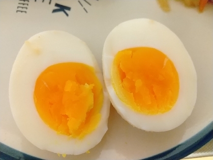 失敗しないꕤ オレンジ色の半熟ゆで卵