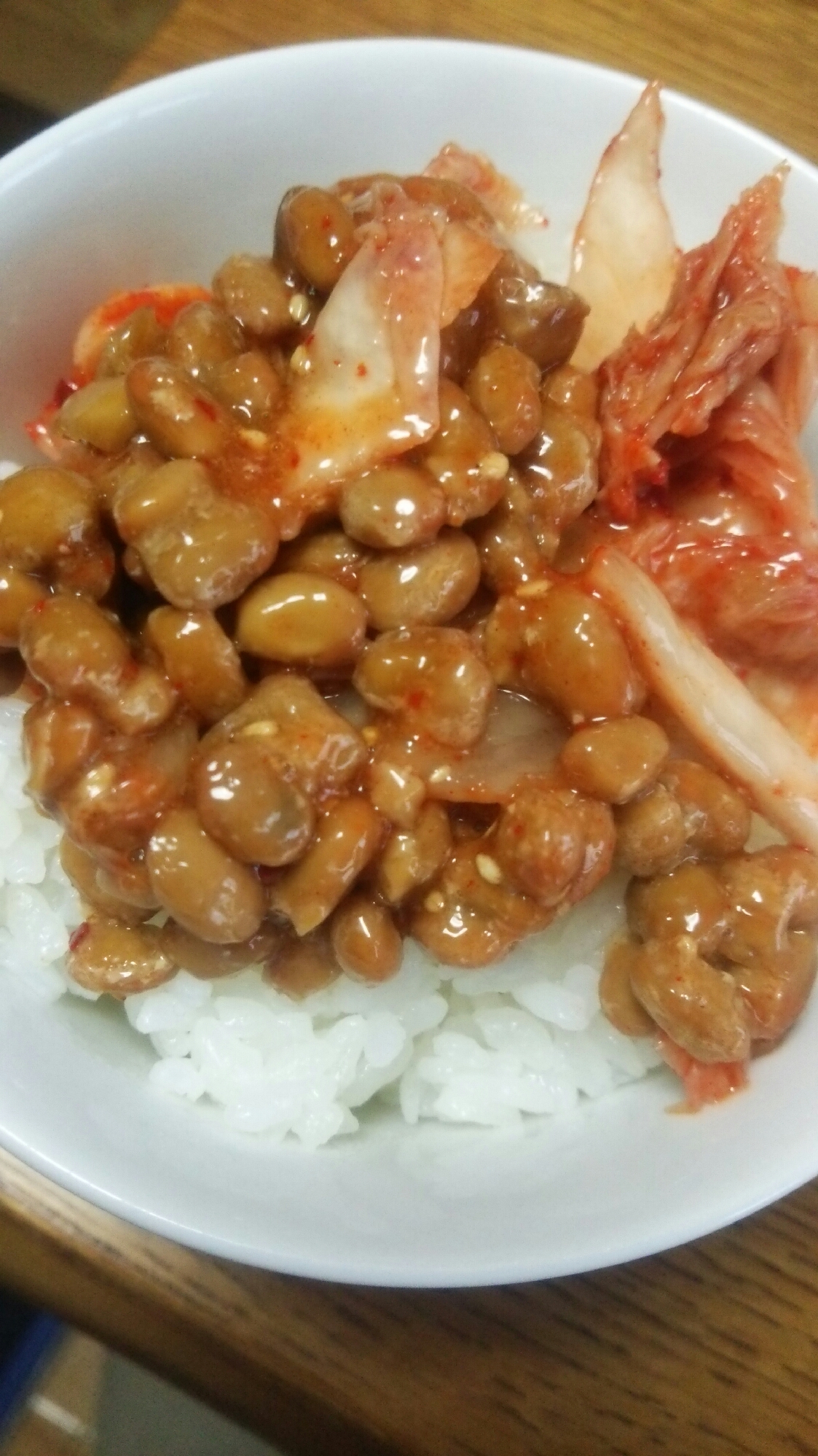 納豆とキムチのゴマゴマ丼