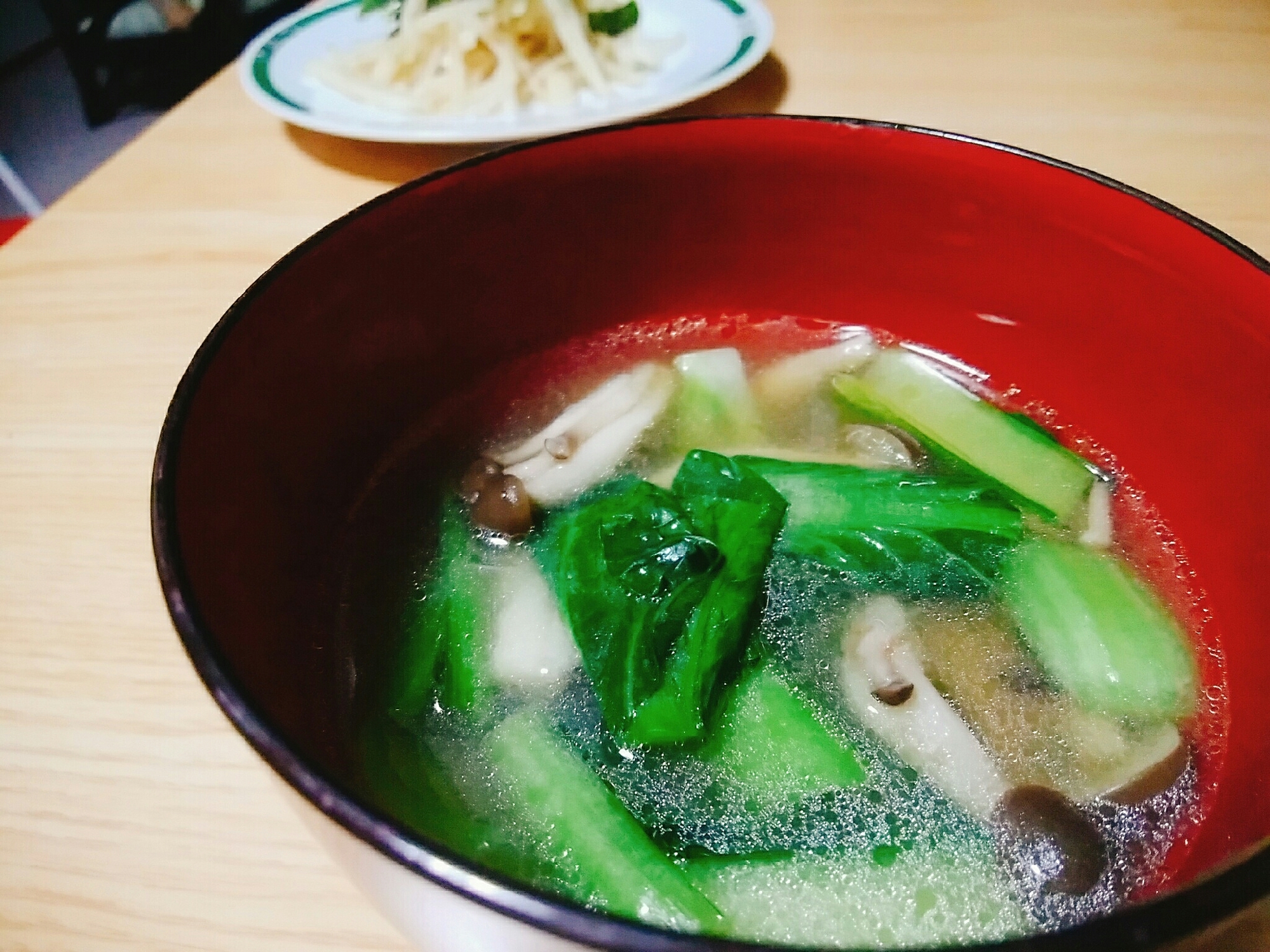 しめじと小松菜の中華スープ