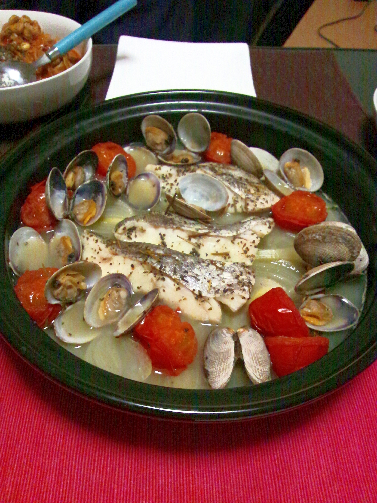 タジン鍋で たらのアクアパッツァ レシピ 作り方 By maria1917 楽天レシピ