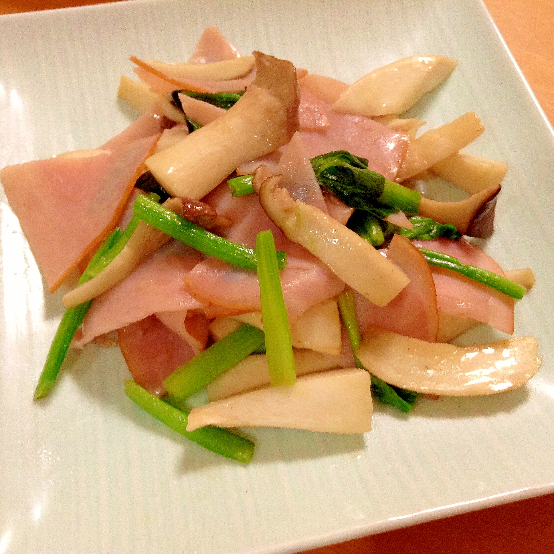 エリンギ・ハム・ほうれん草炒め