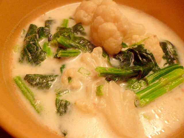 冷凍野菜を活用☆中華ミルクスープ