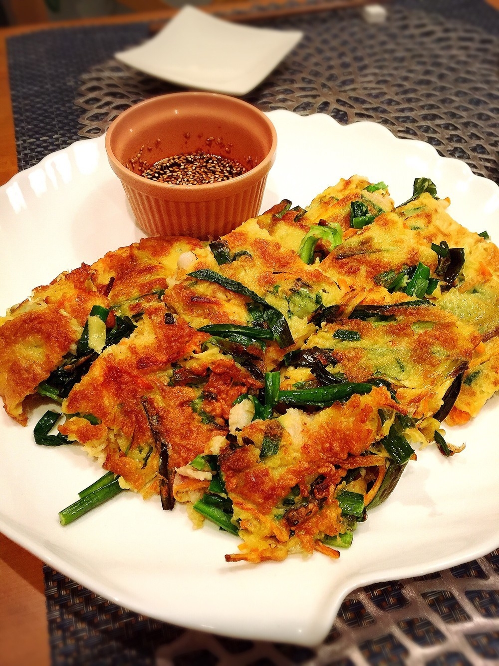コツ3つでカリカリ食感!基本のニラチヂミ