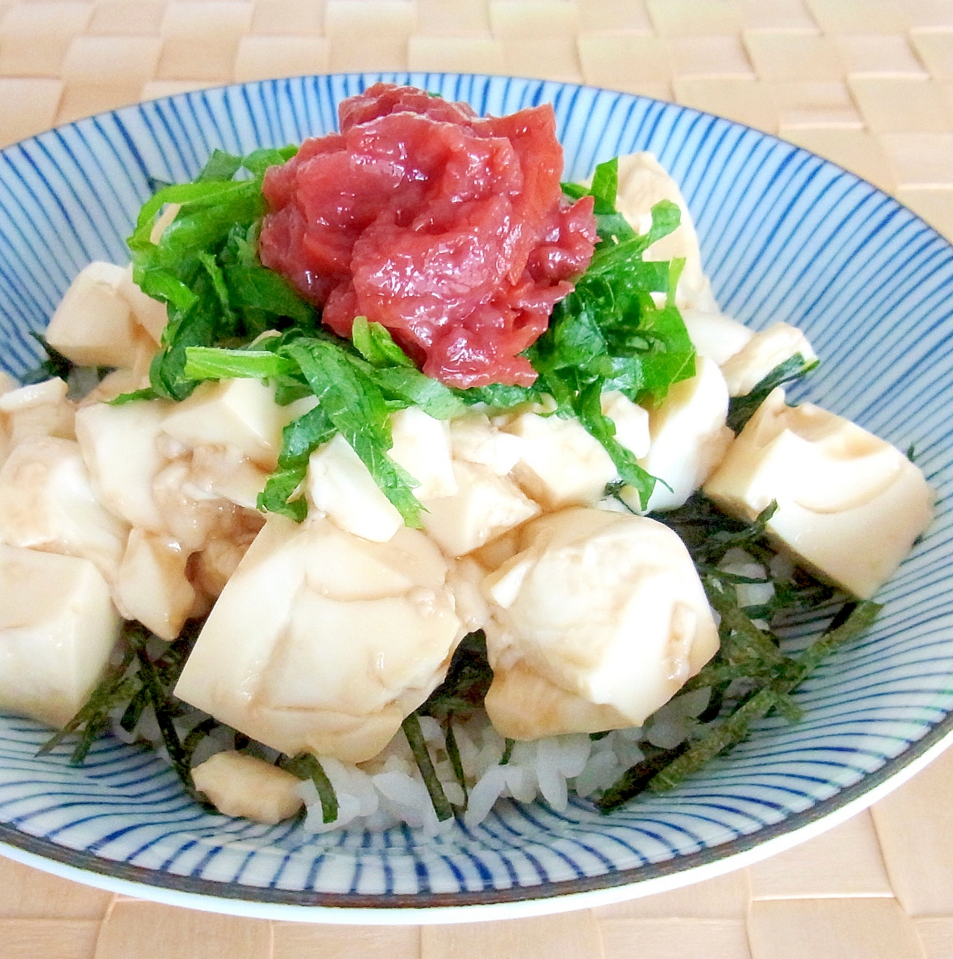 簡単！梅しそ豆腐丼