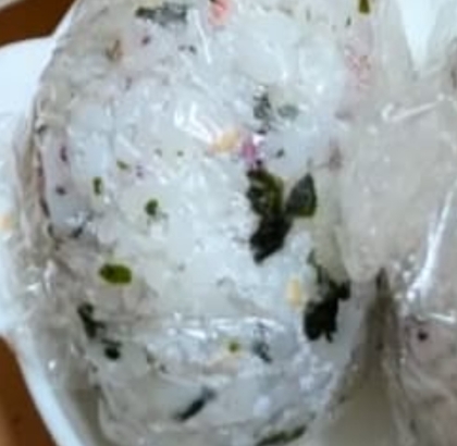 ➿鯖のピリ辛わかめおにぎり➿