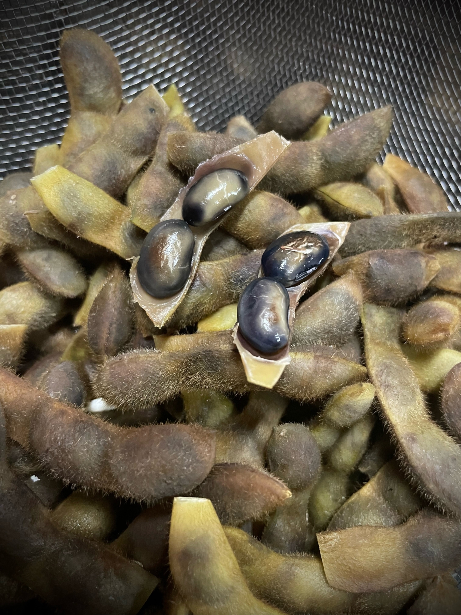 黒豆枝豆の塩茹で♪