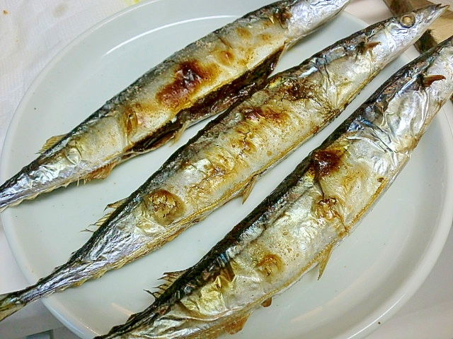 秋刀魚の柚子塩焼き