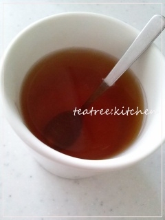 柚子ジャムが余ってたので紅茶にin♪香りに癒されました～！次は柚子ジャムを手作りしたいです＾＾