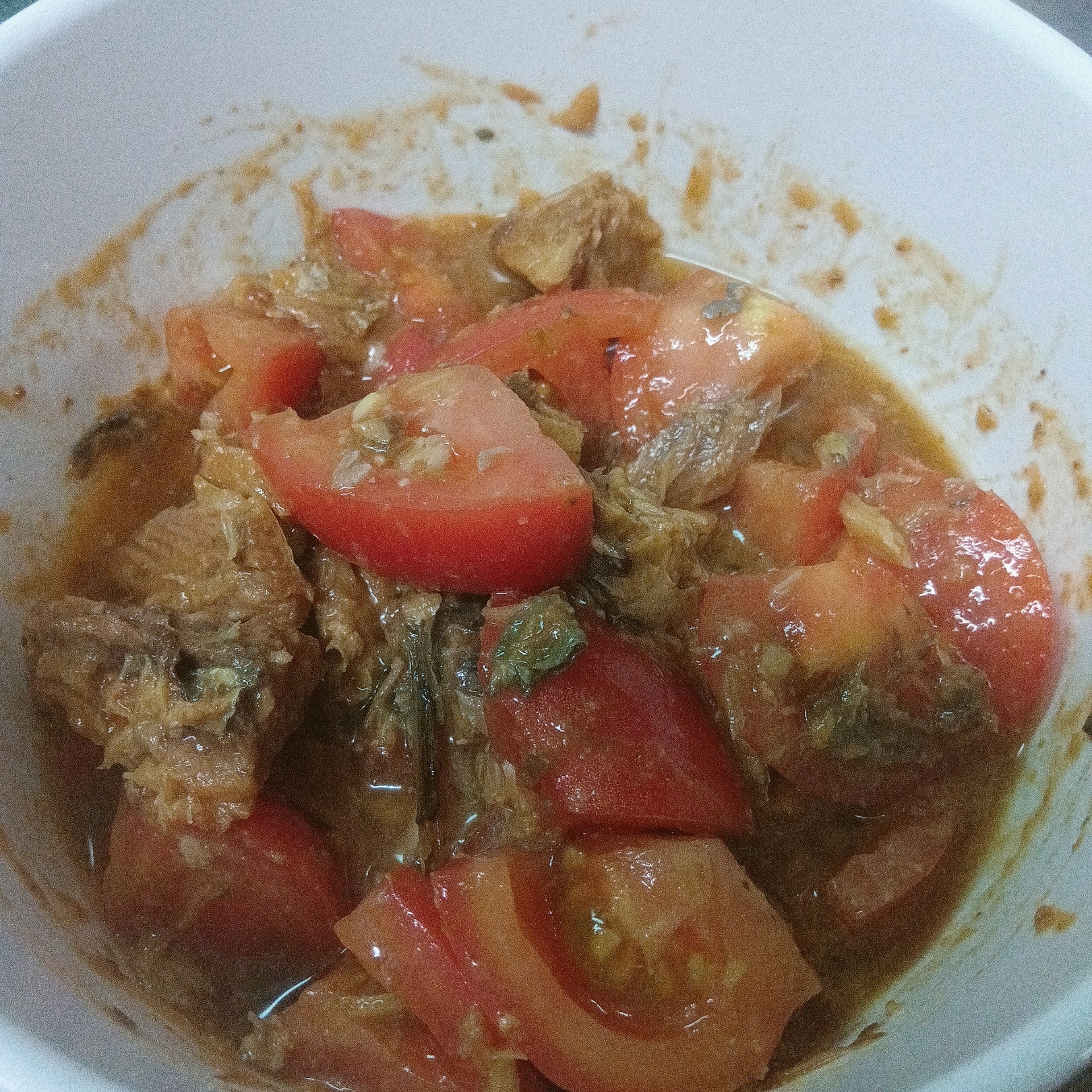 サバとトマトの味噌和え