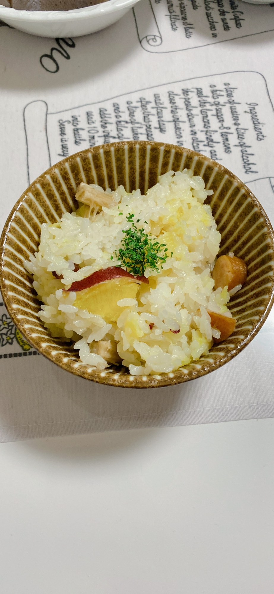 炊飯器で作る!サツマイモとウインナーのピラフ風