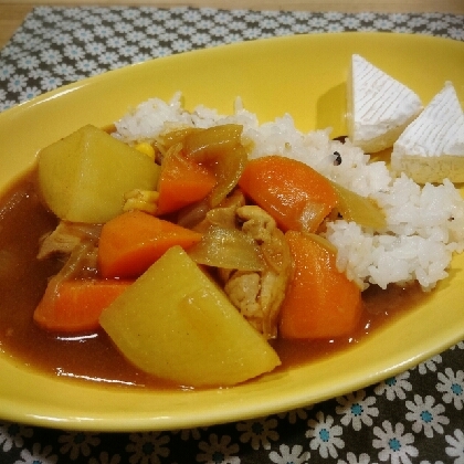 チキンカレーって柔らかお肉でおいしいですよね！ごちそうさまでした☆