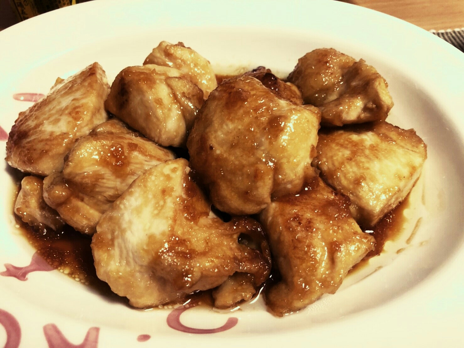 おつまみに！鶏胸肉のガーリック照り焼き