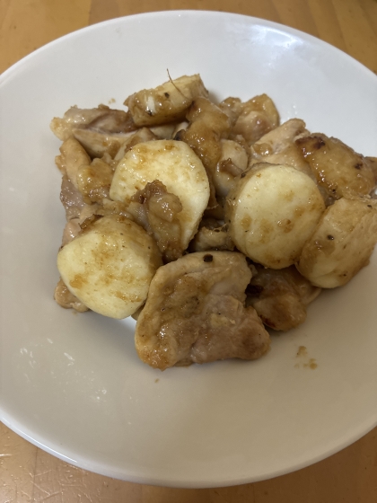 ごはんがススム☆鶏肉と長芋のバター醤油炒め