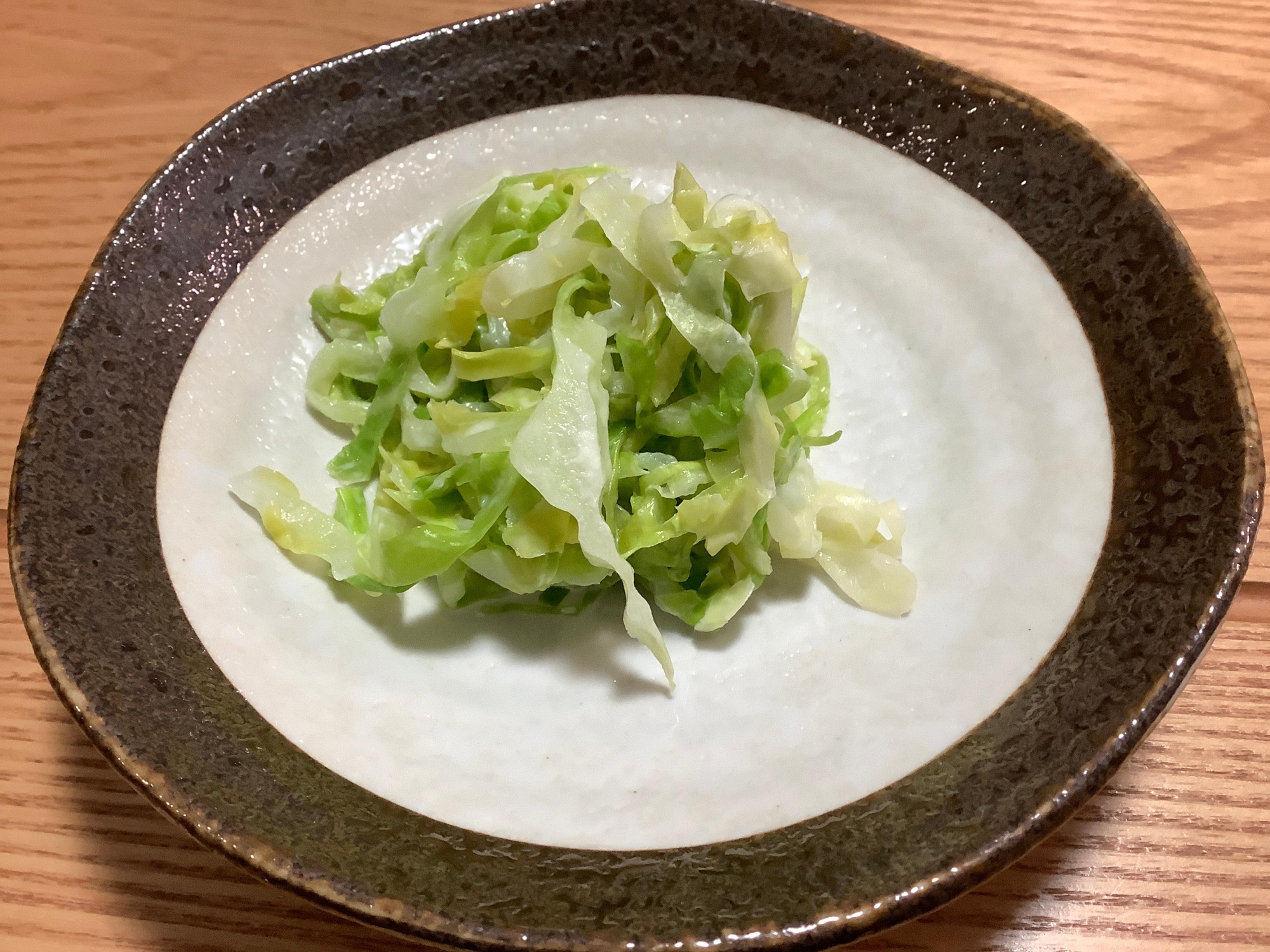 レンジでチンして混ぜるだけ! コールスローサラダ