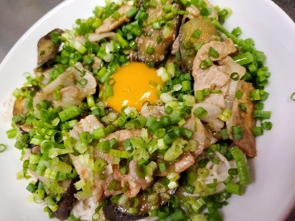 ガッツリ豚バラ茄子素麺