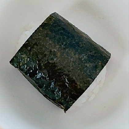 わさび風味の梅おにぎり