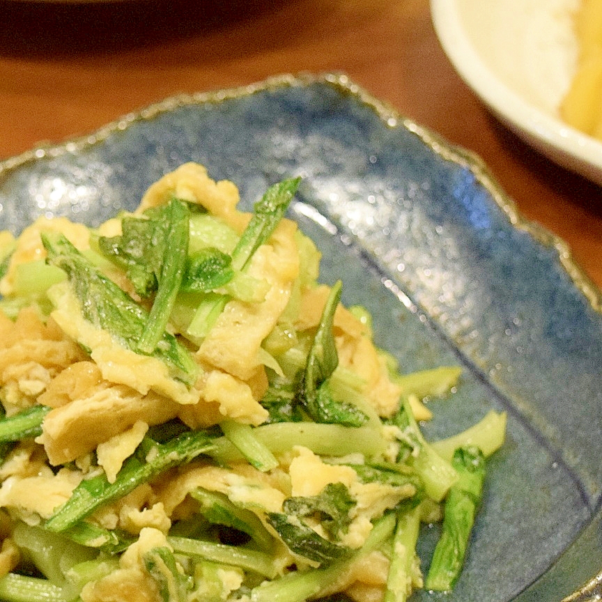 小松菜と油揚げの卵とじ
